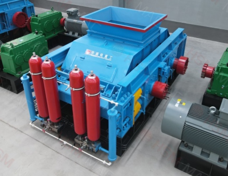 磚廠用對(duì)輥粉碎機(jī) 